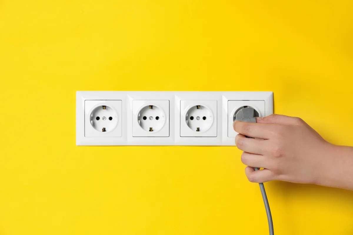 Plugs Are Dead: A Technology That Revolutionises Electrical Sockets