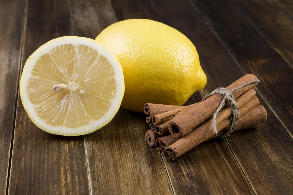 Boiling Lemon Peels With Cinnamon At Home: What It Is Used For And Why It Is Recommended
