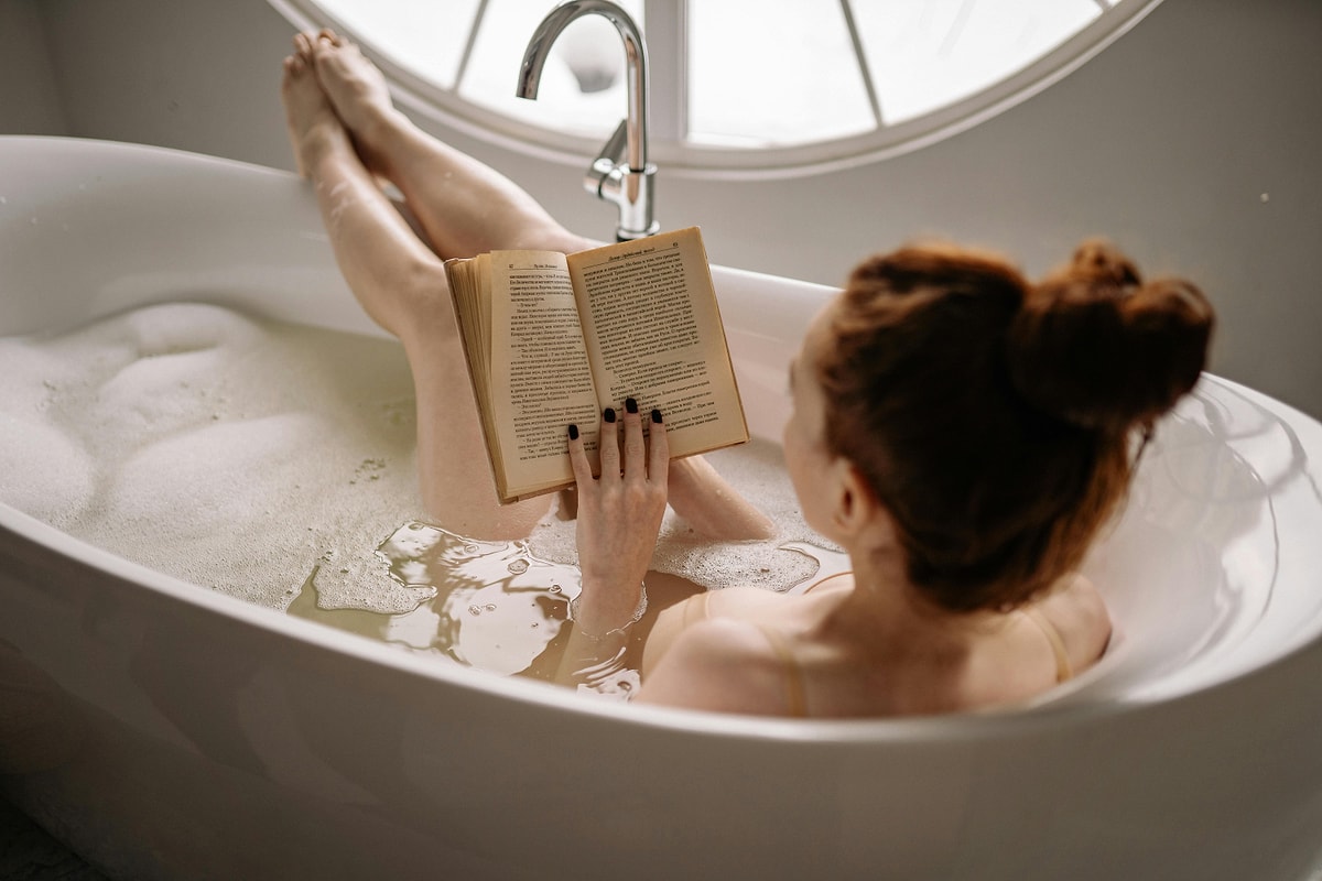 Goodbye To Showers And Bathtubs, Welcome To “People Washing Machines”: This Is What This Revolutionary Invention Is Like